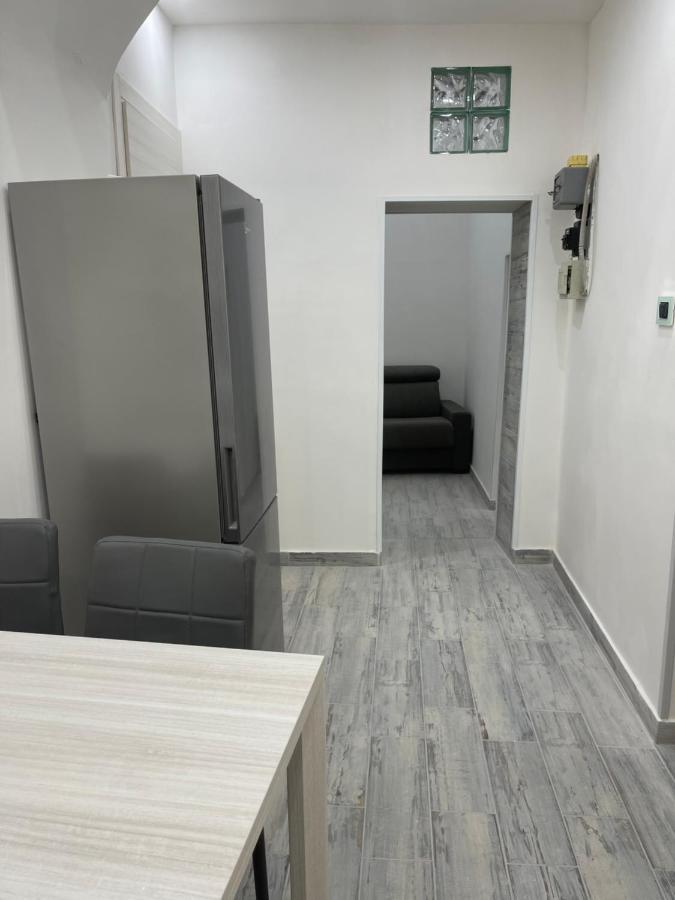 Apartament Dimora Di Anesia Napoli Zewnętrze zdjęcie